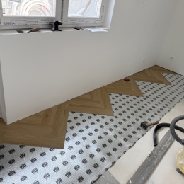 Vynil padlóburkolás 